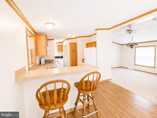 Building Photo - 3073 Table Rock Rd