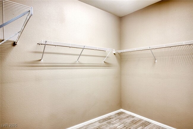 Building Photo - 2698 Frabiele St