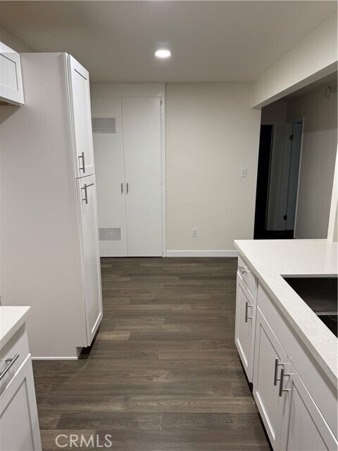 Building Photo - 3066 Panorama Rd