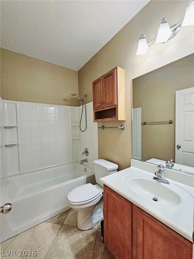 Building Photo - 2629 Rue Toulouse Ave