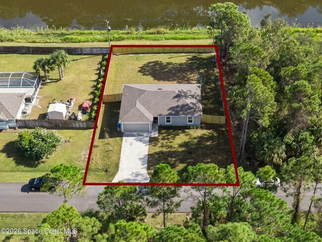 Building Photo - 700 Tejon Ave SW