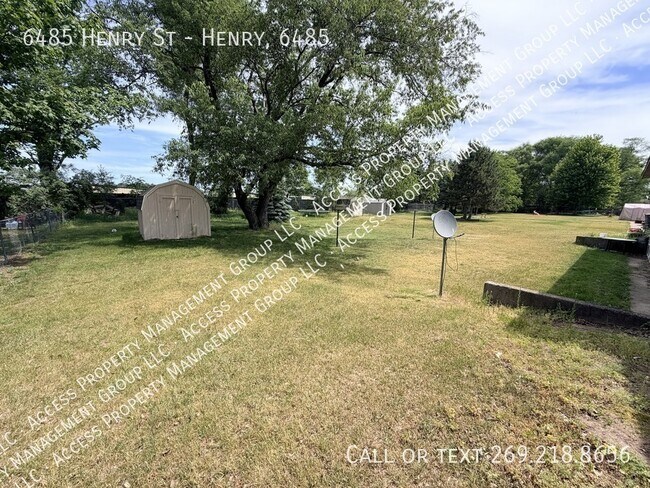 Building Photo - 6485 Henry St