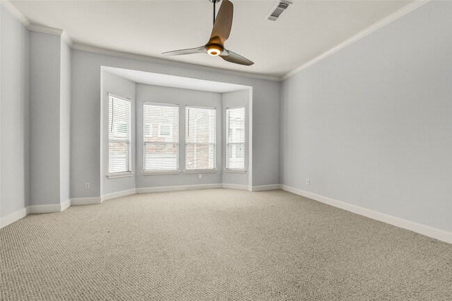 Building Photo - 1607 W Dallas St