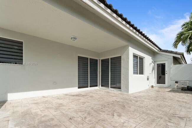 Building Photo - 15037 Brighton Ln