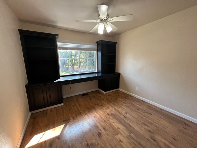 Building Photo - Nice home in Turlock