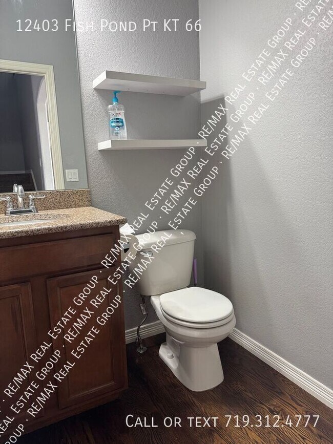 Building Photo - 12403 Fish Pond Point