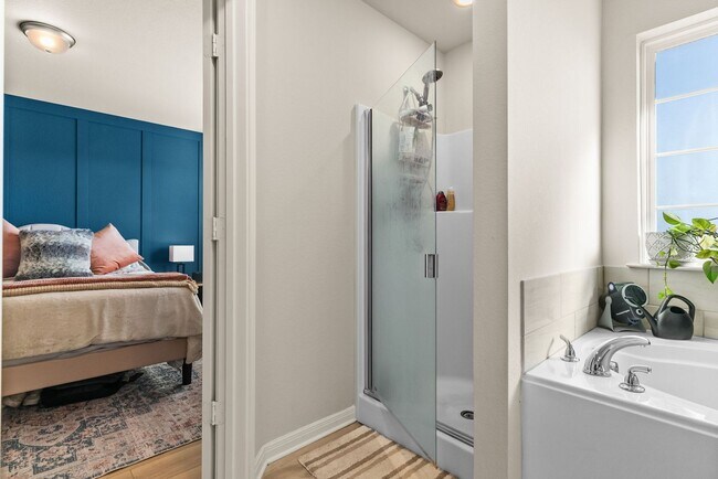 Building Photo - 9612 Caemlyn Cv