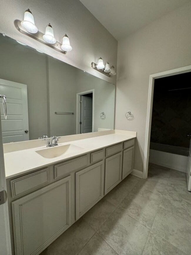 Building Photo - 6707 Gailan Ranch