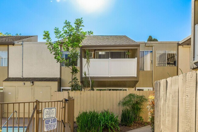 Building Photo - 8022 Linda Vista Rd