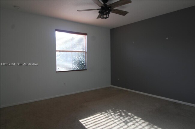 Building Photo - 2977 Solano Ave