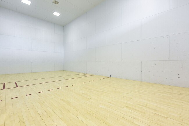 Building Photo - Sports Village - 2 Br + Play Loft, 2 Bath
