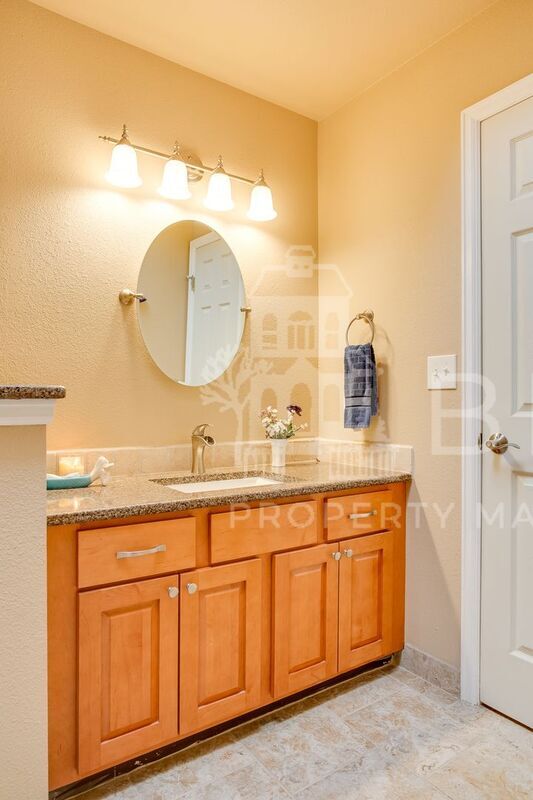 Building Photo - 355 Waco Ct