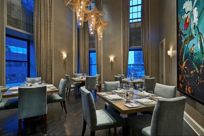 Building Photo - 118 E Erie St