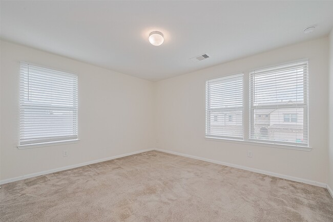 Building Photo - 25327 Cheshire Knoll St