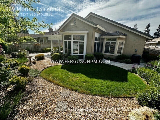 Building Photo - 509 Mt Tailac Ct
