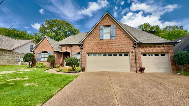 Building Photo - 4792 White Pass Dr