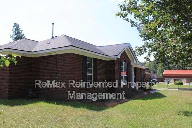 Building Photo - 2748 Davis Mill Rd