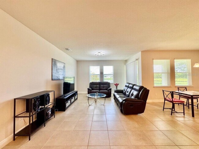 Building Photo - 18625 Hunters Meadow Walk