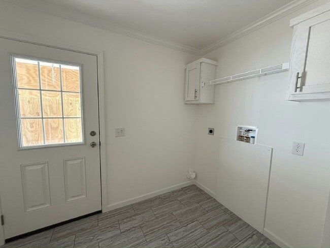 Building Photo - 3515 Campari Dr