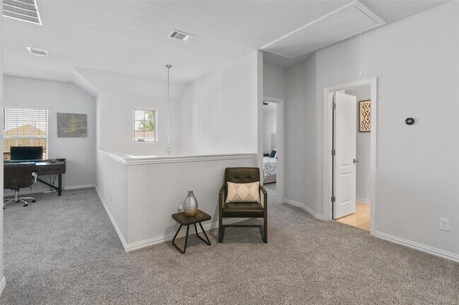 Building Photo - 5421 Anaheim Ave