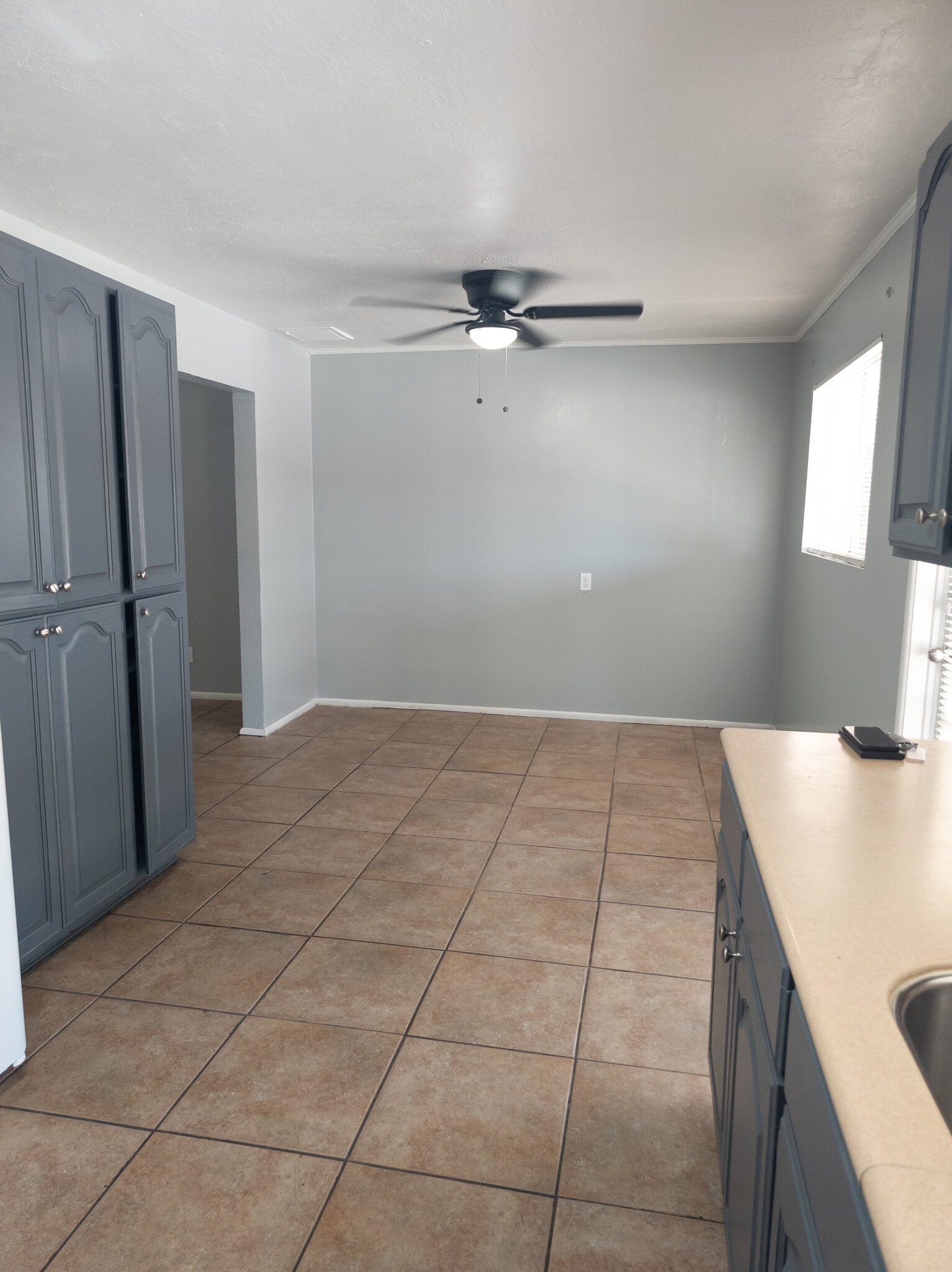 Building Photo - 506 N Hunt Dr