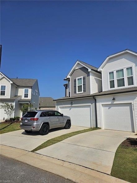 Building Photo - 4042 Beckton Trl