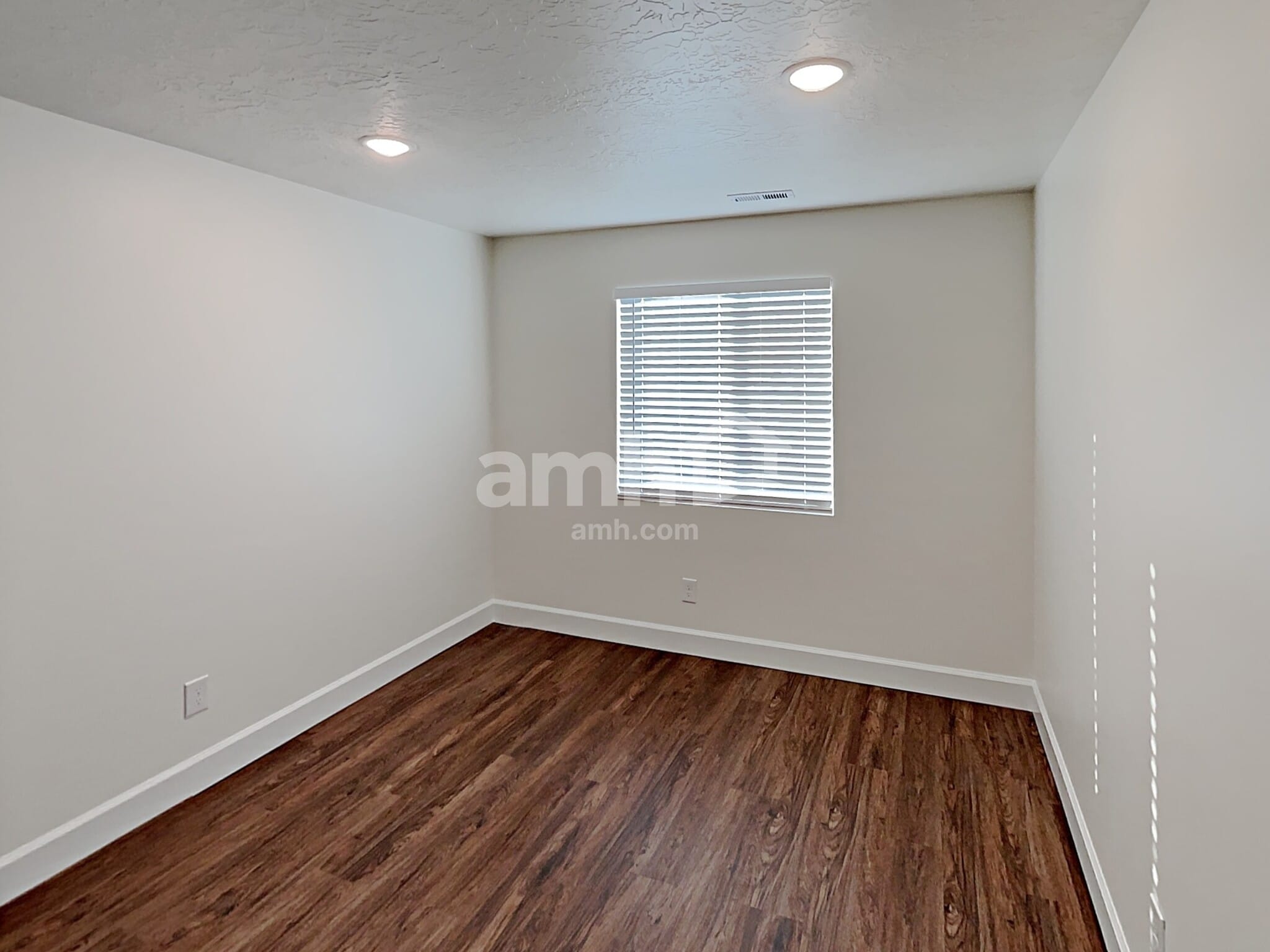 Building Photo - 1309 Rickshaw Ln