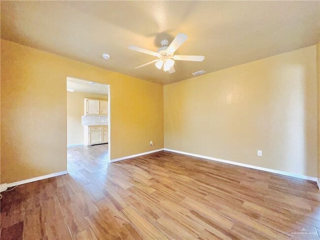 Building Photo - 2757 Melba Ave