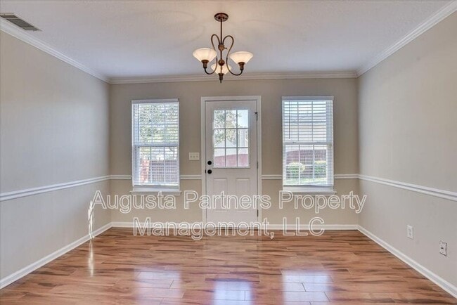 Building Photo - 4700 Dursey Dr