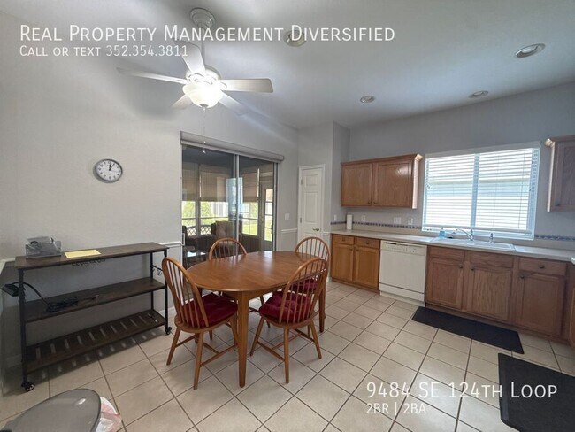 Building Photo - 9484 SE 124th Loop