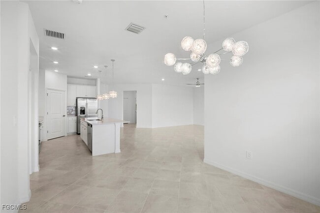 Building Photo - 20660 hazelnut Ct