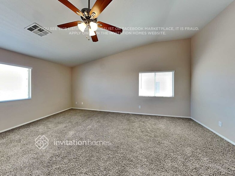 Building Photo - 780 Viento Del Montagna Ave