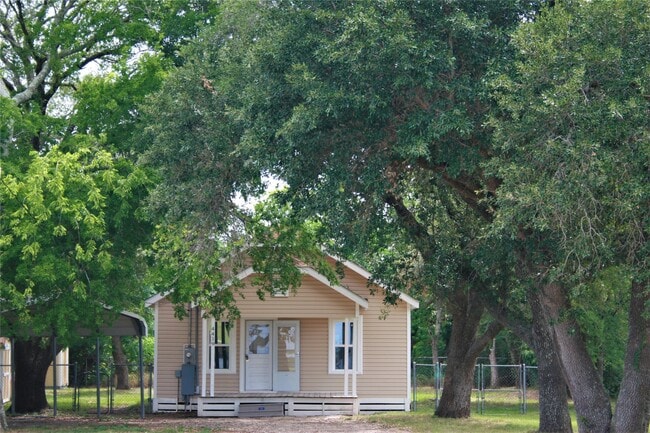 Primary Photo - 4419 FM 3538