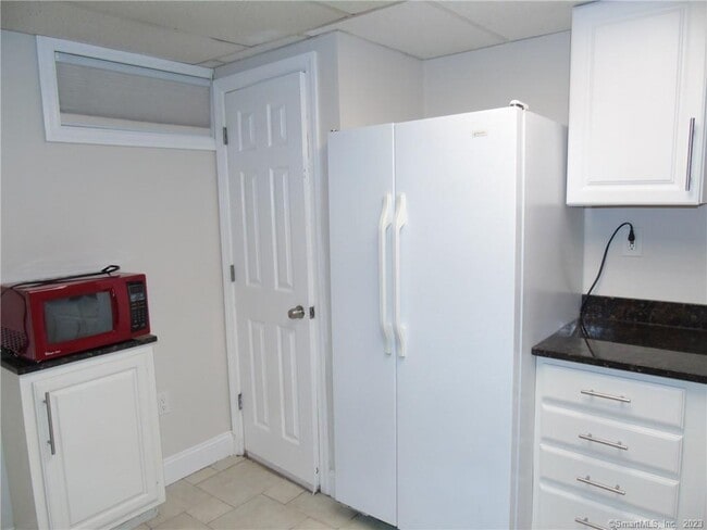 Building Photo - 14 Mayfair Pl