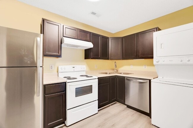 Building Photo - 1512 Oriole Ln