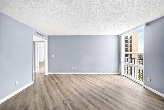 Building Photo - 3047 S Atlantic Ave