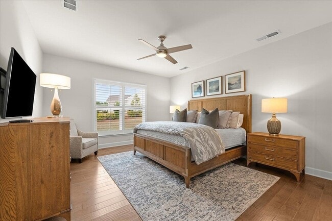 Building Photo - 1021 Leeward Run Trl