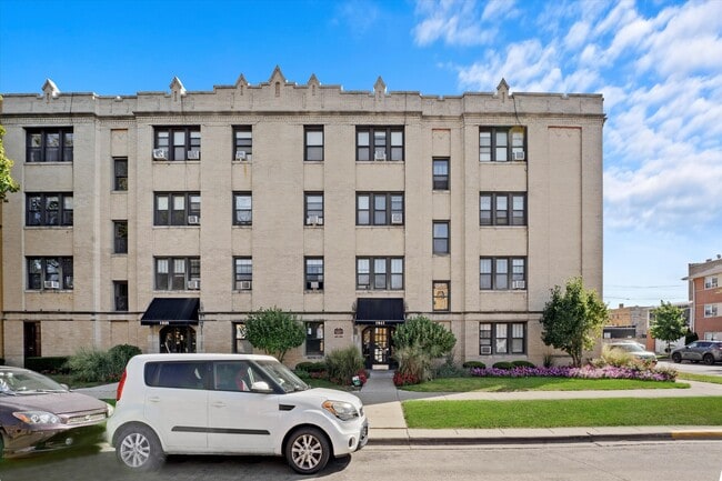 Building Photo - 1941 Grove Ave