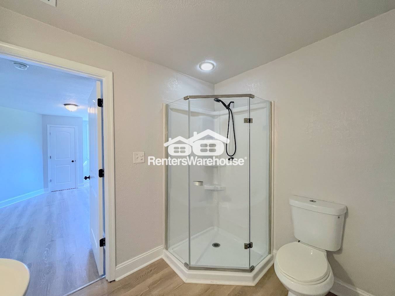 Building Photo - 2423 E Virginia Beach Blvd