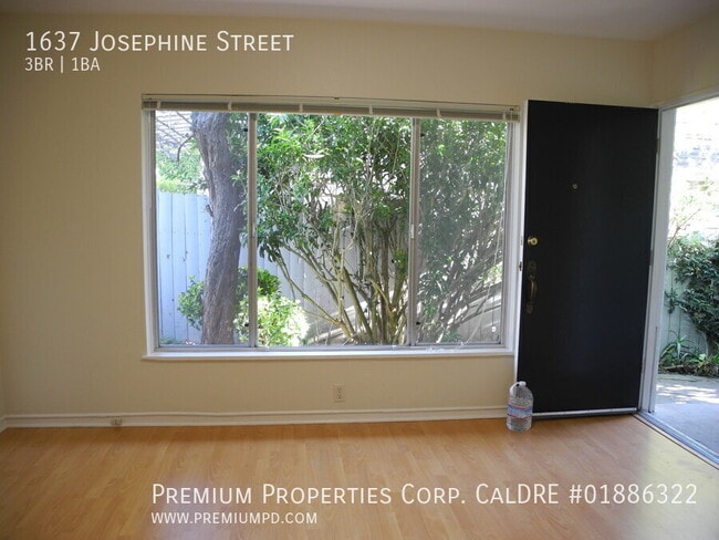 Building Photo - 1637 Josephine St