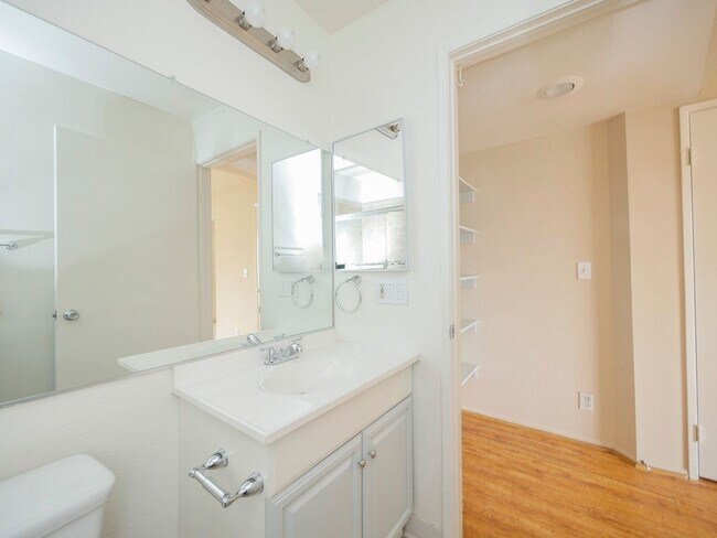 Floorplan - 5317 Denny Avenue