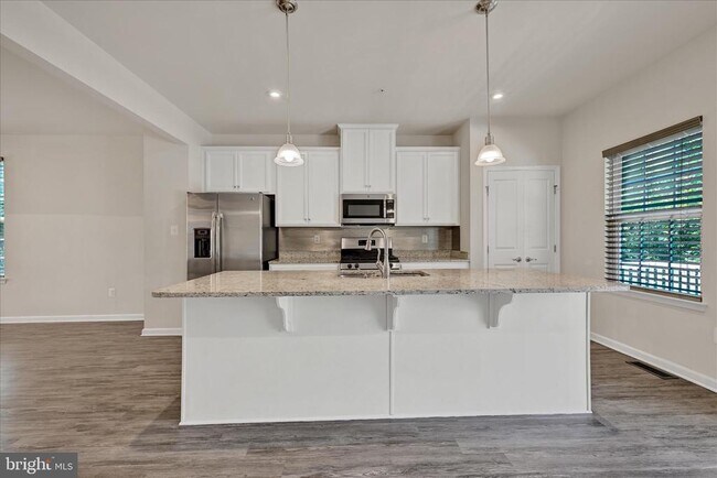 Building Photo - 10 Laurel Gate Ct