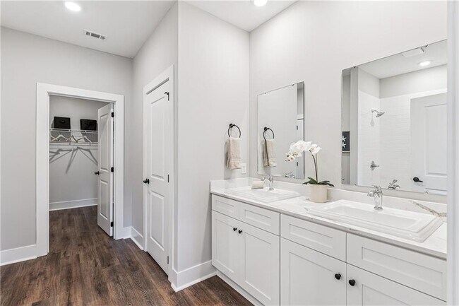 Building Photo - 106 Bottlebrush Walk