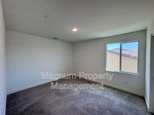 Building Photo - 34118 Willow Stone St