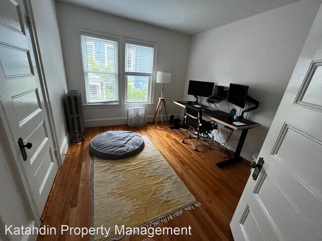 Building Photo - 3 br, 1.5 bath House - 41 Beacon Street