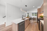 Building Photo - 1941 Sawdust Rd