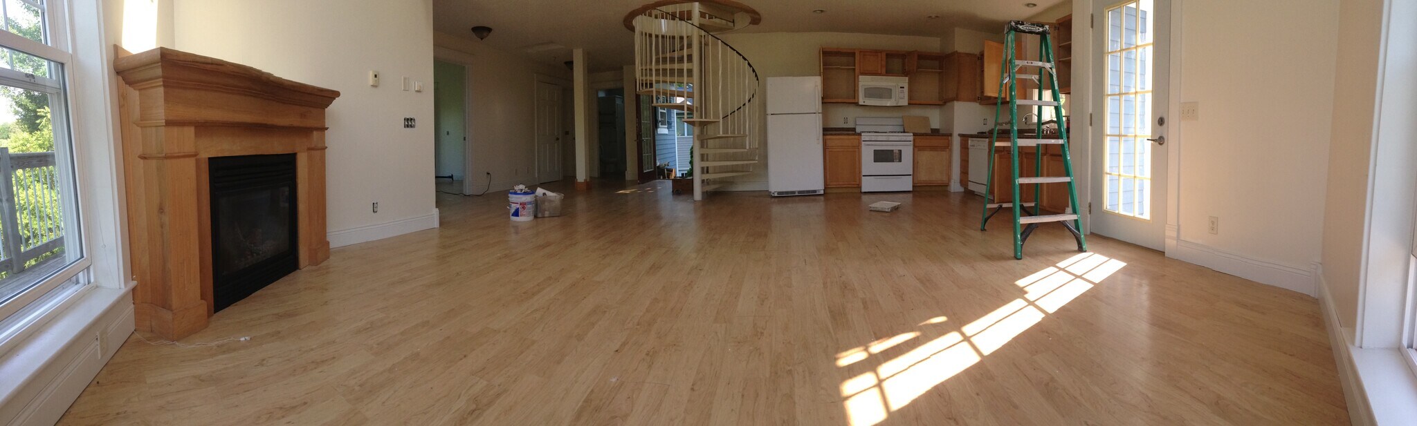 Building Photo - 149 James Ave