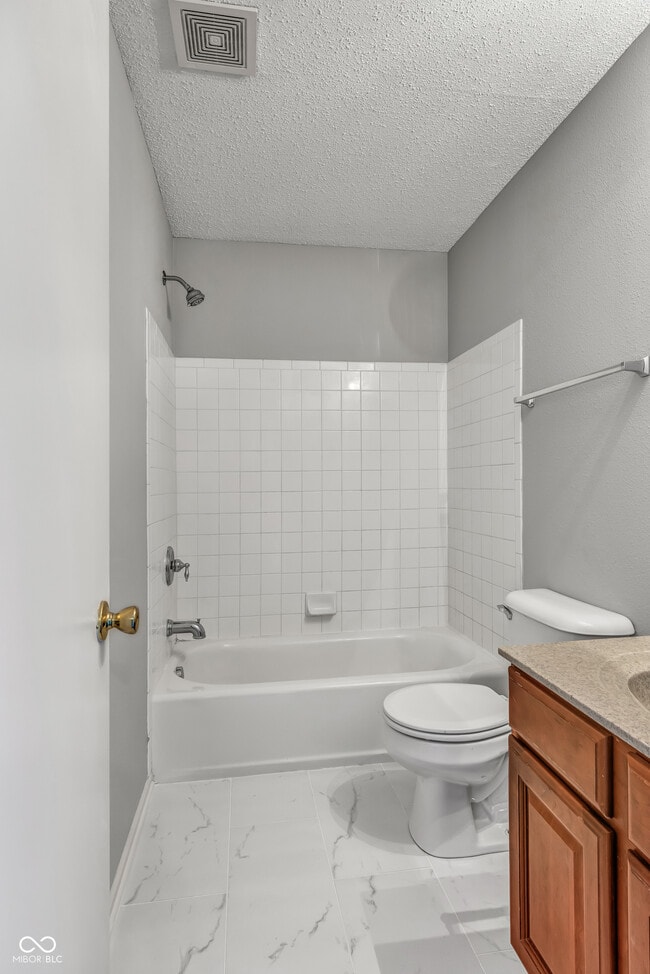 Building Photo - 9714 Lantern Ln