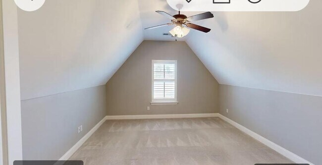 Building Photo - 763 Fairway Pointe Cove W