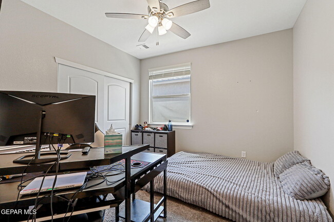 Building Photo - 2832 Mike Price Dr